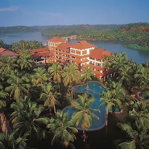 The Raviz Kadavu, 5*, Kozhikode India