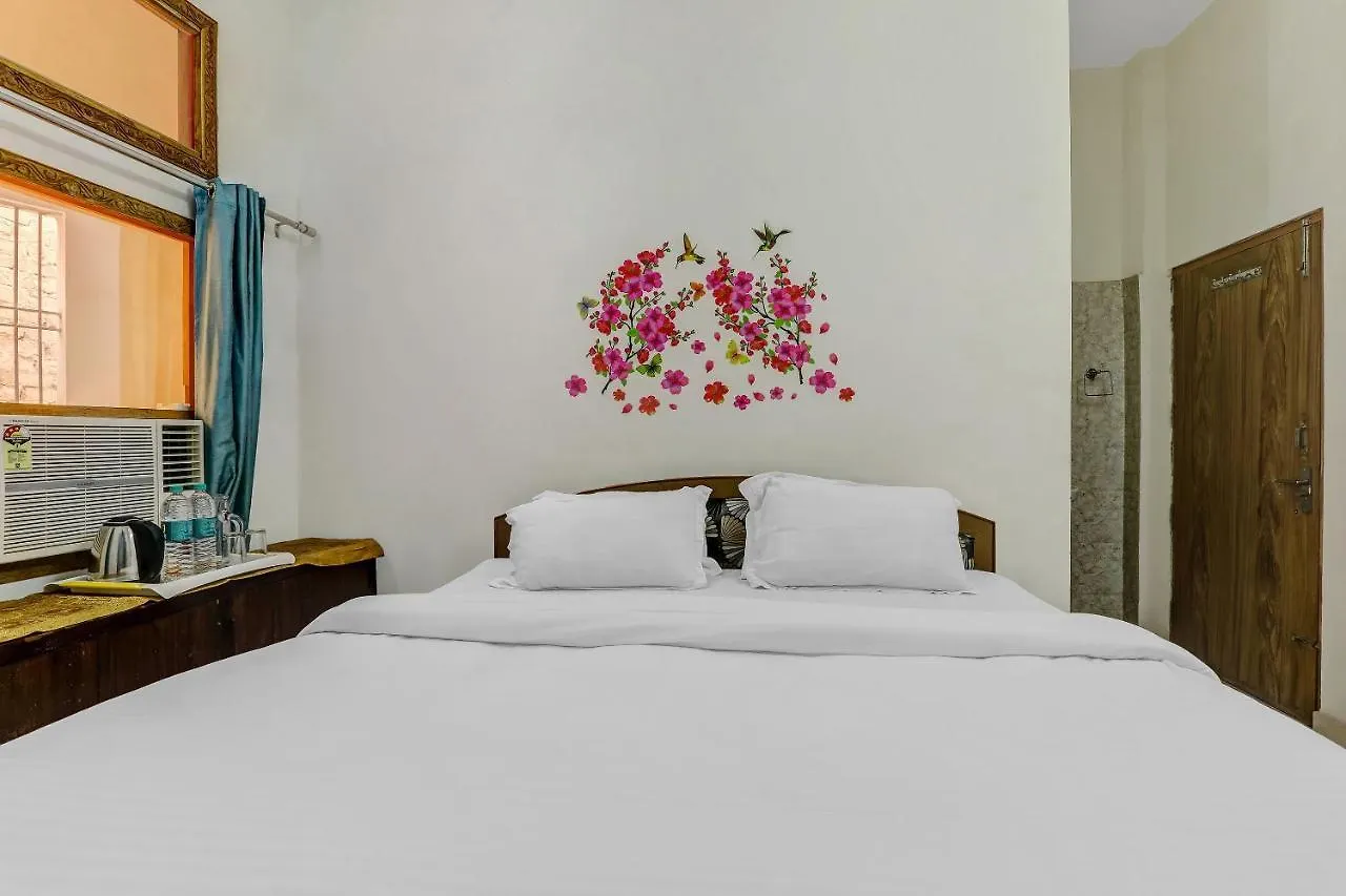 Hotel K V Palace Varanasi